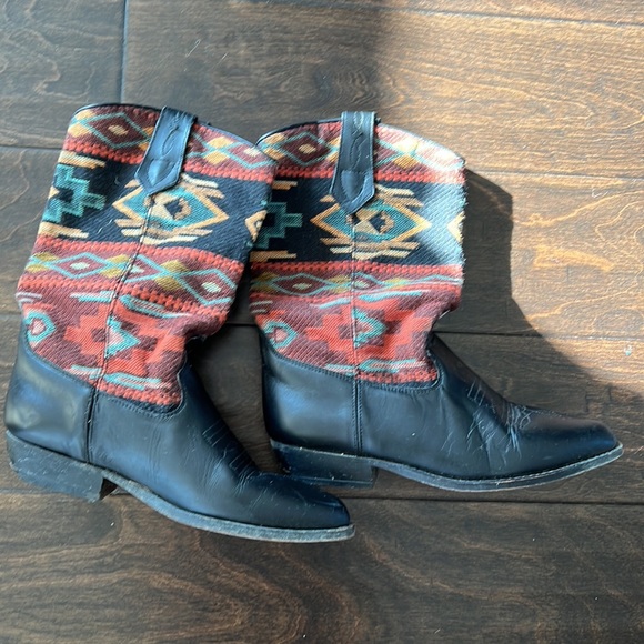 Tribal leather cowboy boots - Picture 2 of 3